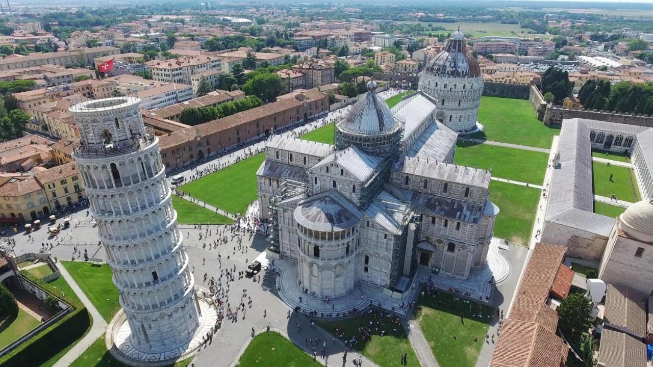 1Km Dalla Torre Appart. Con Balcone E Posto Auto Пиза Экстерьер фото